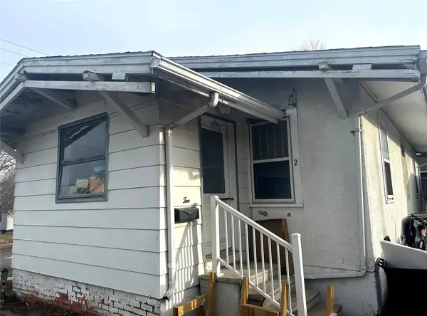 2 Bungalow Court, Newton, IA 50208