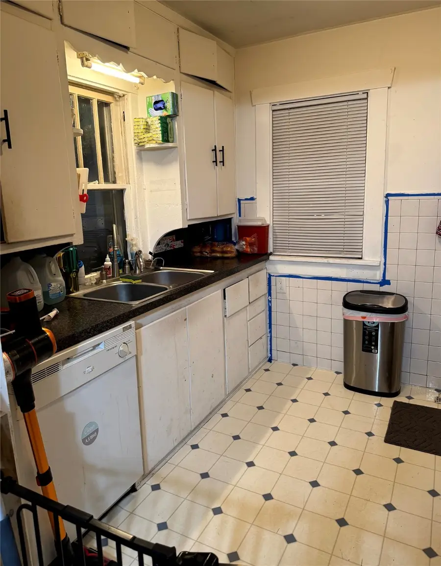 2 Bungalow Court, Newton, IA 50208 - Image #3