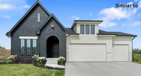 308 SW 17th Street, Ankeny, IA 50023