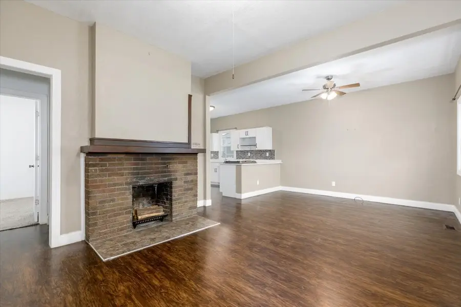 720 Pleasant View Drive, Des Moines, IA 50315 - Image #3