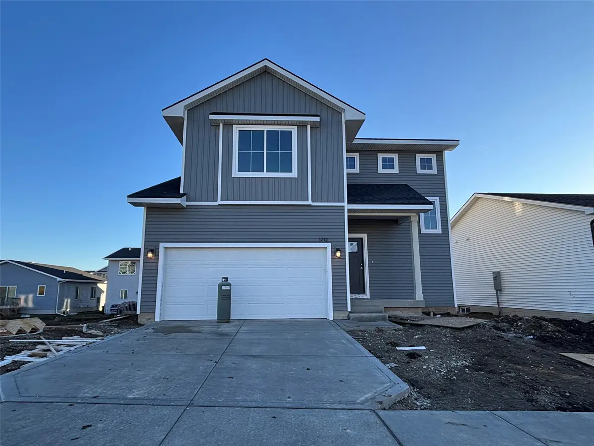 1712 Gordon Court, Norwalk, IA 50211 - Image #1