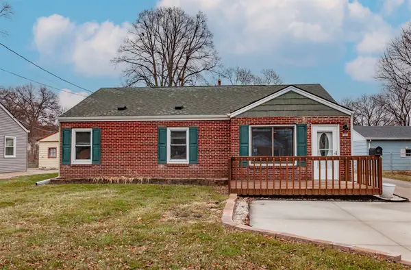 1007 69th Street, Windsor Heights, IA 50324