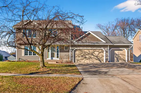 3010 SW Coves Drive, Ankeny, IA 50023