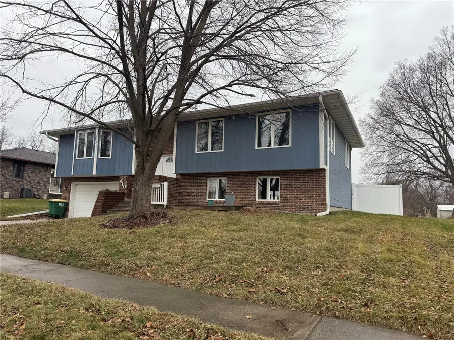 410 N 6th Street, Winterset, IA 50273 - Image #2