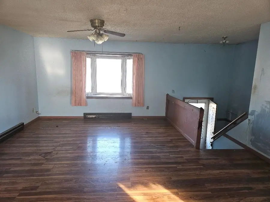 602 E Armory Avenue, Chariton, IA 50049 - Image #3