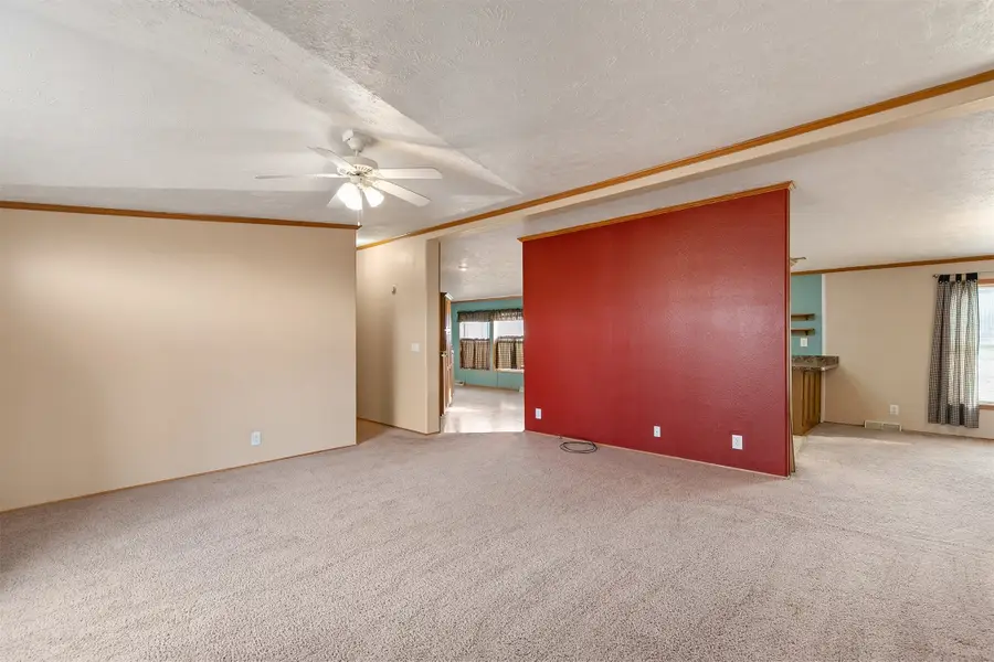 705 S 2nd Street, Winterset, IA 50273 - Image #2