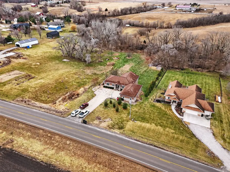 15286 NE 42nd Street, Cambridge, IA 50046 - Image #2