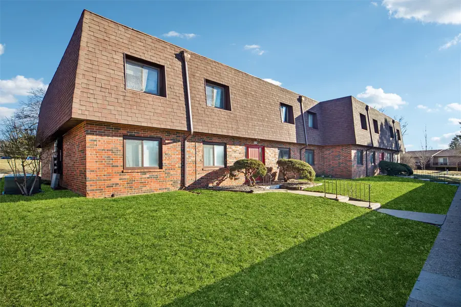 4509 Woodland Avenue #8, West Des Moines, IA 50266 - Image #3