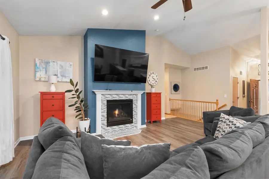 1635 E Watrous Avenue, Des Moines, IA 50320 - Image #3