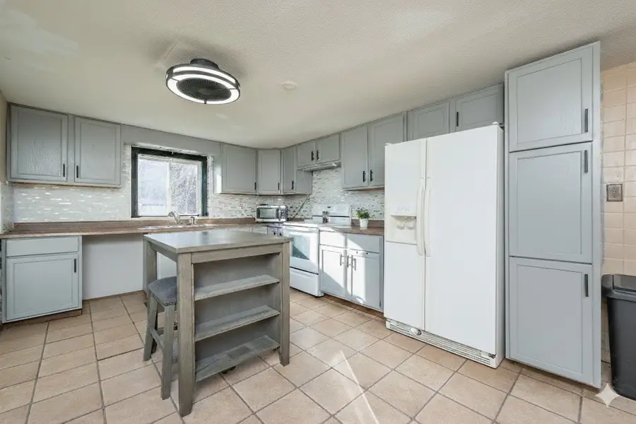 5249 N Lakeshore Drive, Brooklyn, IA 52211 - Image #3