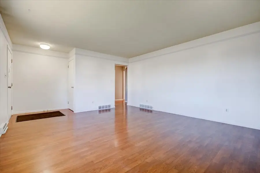 706 Maple Avenue, Woodward, IA 50276 - Image #3