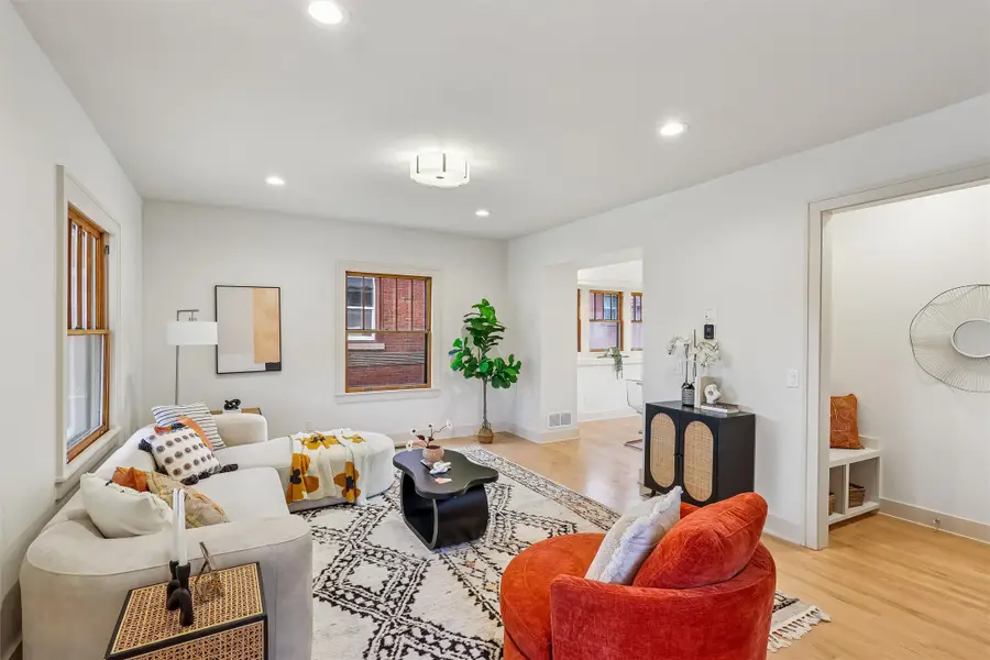 1010 24th Street, Des Moines, IA 50311 - Image #3