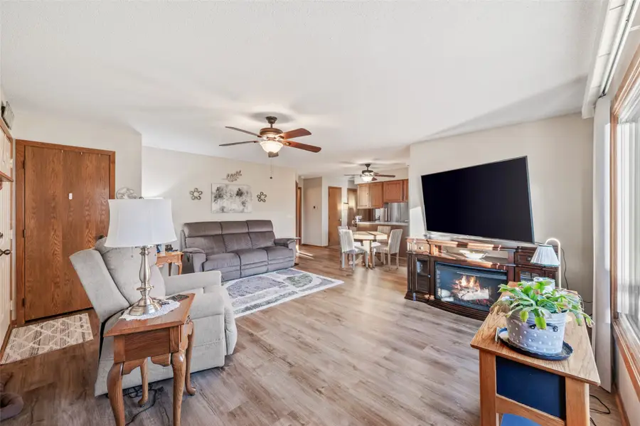 4707 84th Street #B, Urbandale, IA 50322 - Image #3