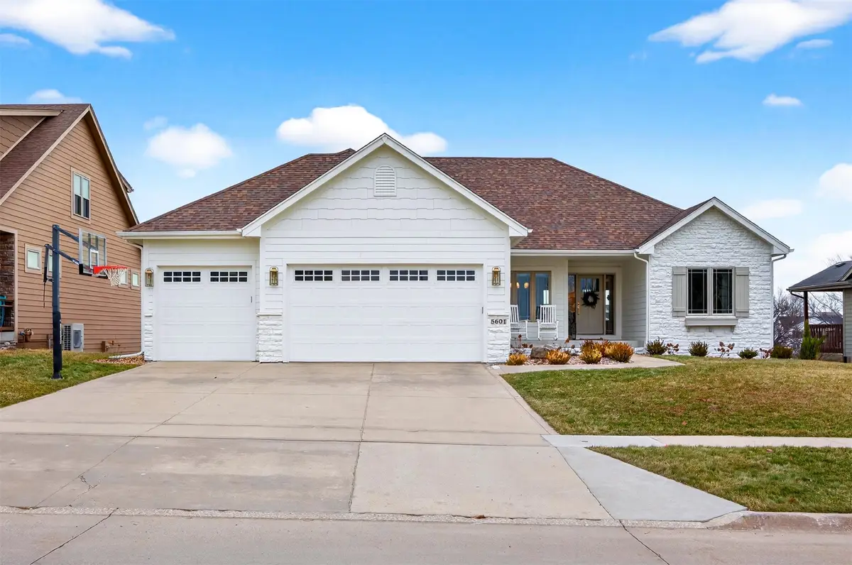 5601 NE Hillcrest Drive, Ankeny, IA 50021 - Image #1