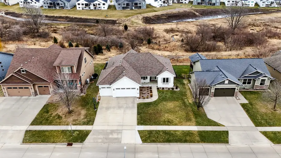 5601 NE Hillcrest Drive, Ankeny, IA 50021 - Image #2