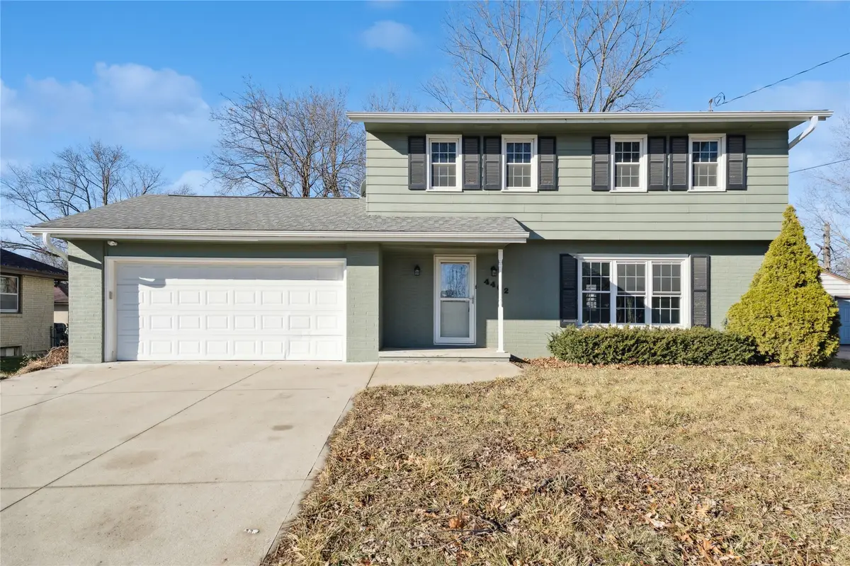 4402 62nd Street, Urbandale, IA 50322 - Image #1