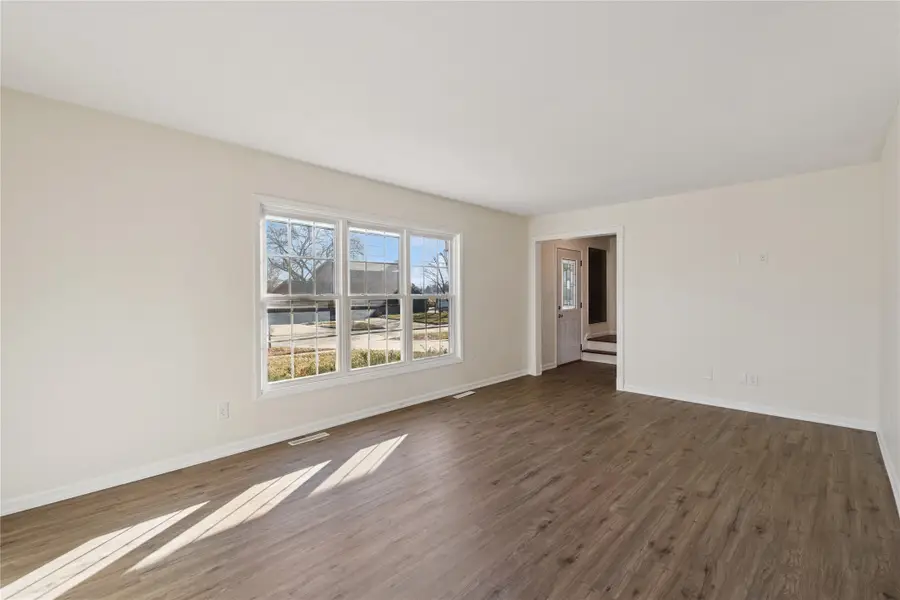 4402 62nd Street, Urbandale, IA 50322 - Image #3