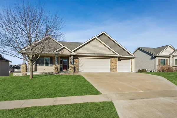 1516 NE Williamsburg Drive, Ankeny, IA 50021