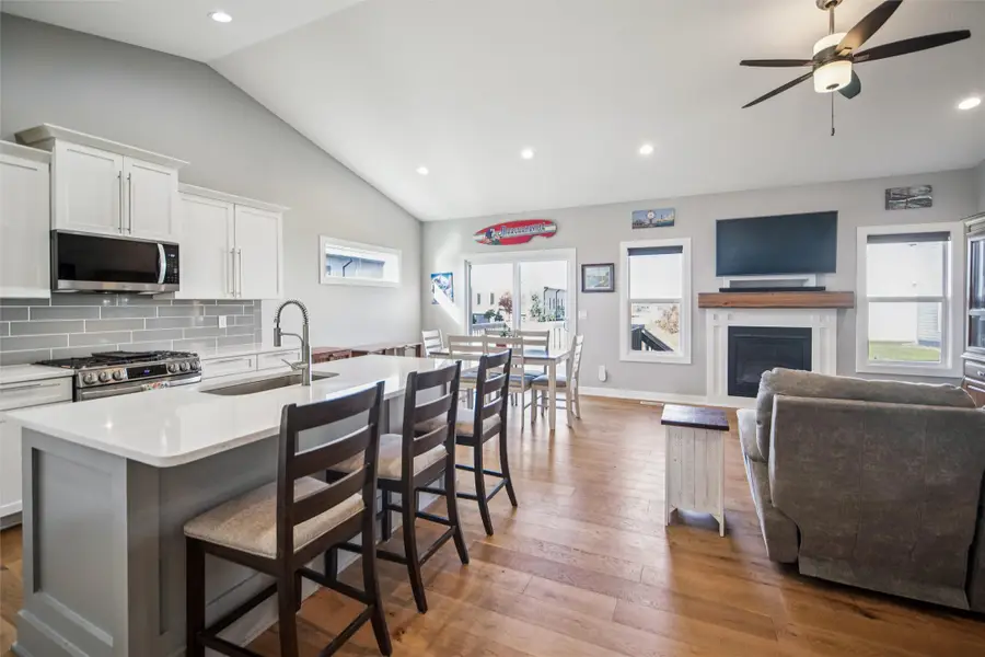 1808 NE Heritage Drive, Grimes, IA 50111 - Image #3