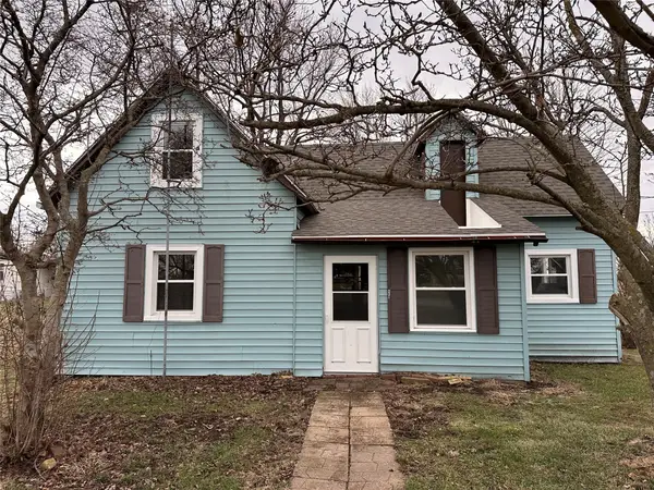 401 W North Street, Macksburg, IA 50155