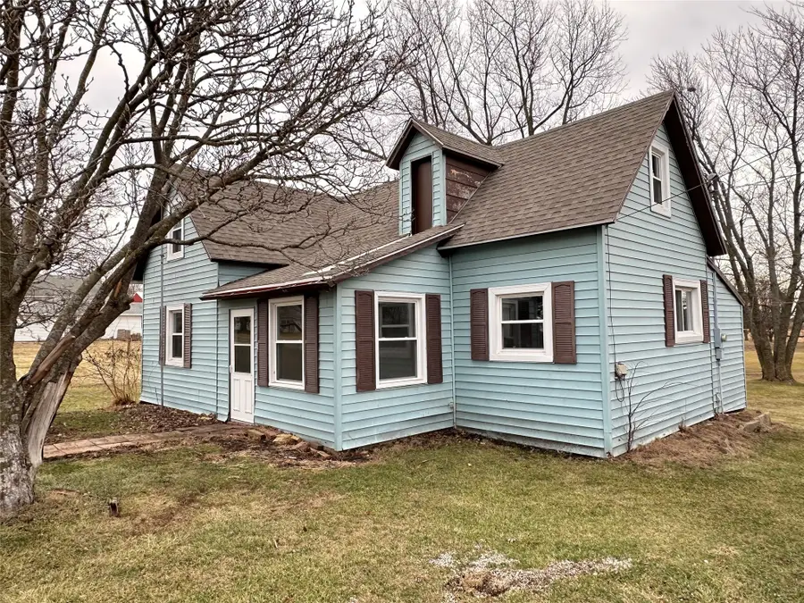 401 W North Street, Macksburg, IA 50155 - Image #2