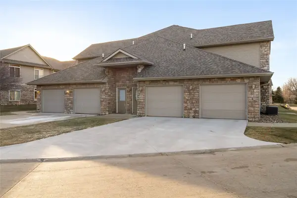 544 Carrie Lane, Altoona, IA 50009