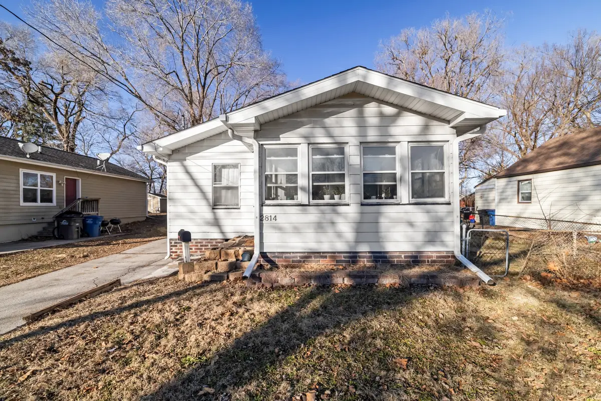2814 Des Moines Street, Des Moines, IA 50317 - Image #1