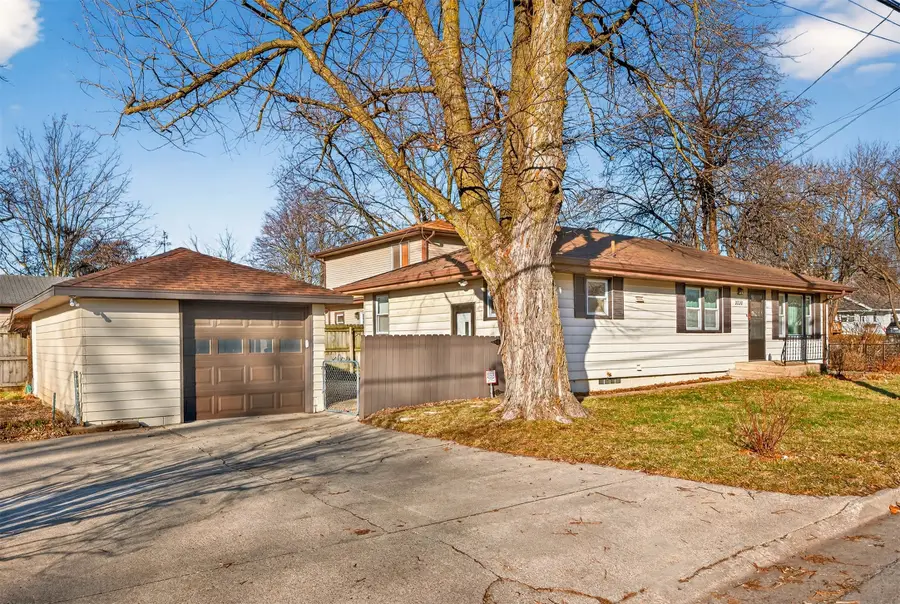 2222 E 41st Street, Des Moines, IA 50317 - Image #2