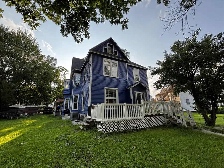 1420 9th Street, Des Moines, IA 50314 - #2