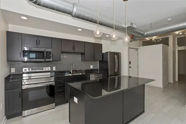 119 4th Street #408, Des Moines, IA 50309