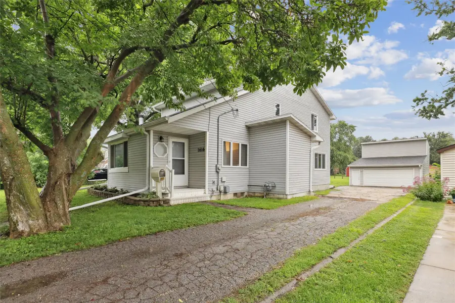 1616 Southlawn Drive, Des Moines, IA 50315 - Image #2