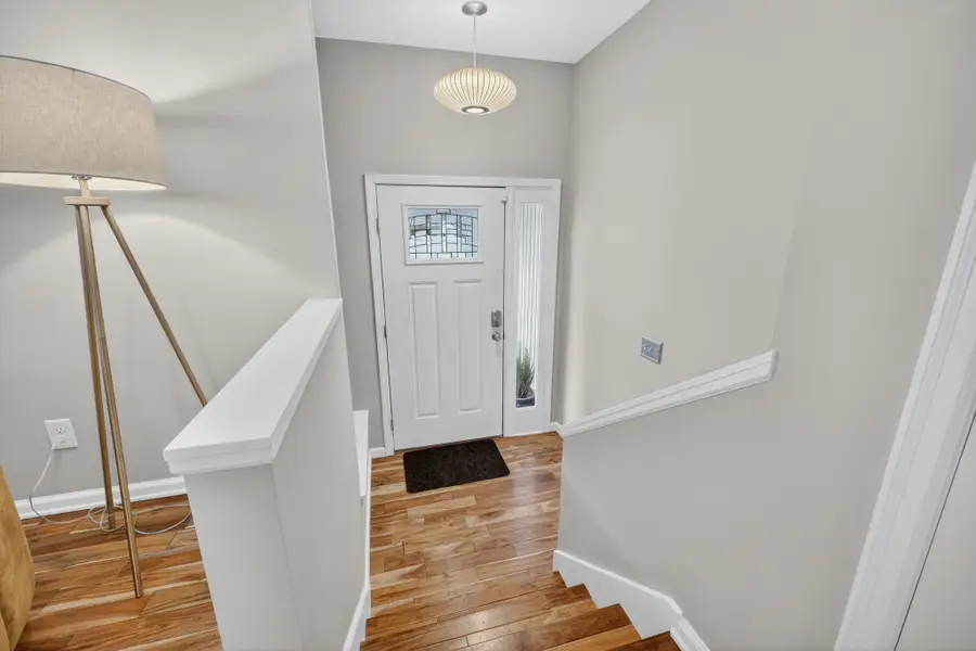 2827 Thornton Avenue, Des Moines, IA 50321 - Image #2