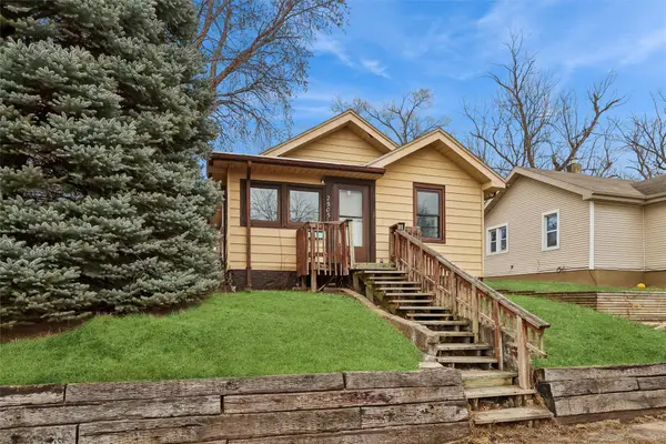 2505 SE 8th Street, Des Moines, IA 50315