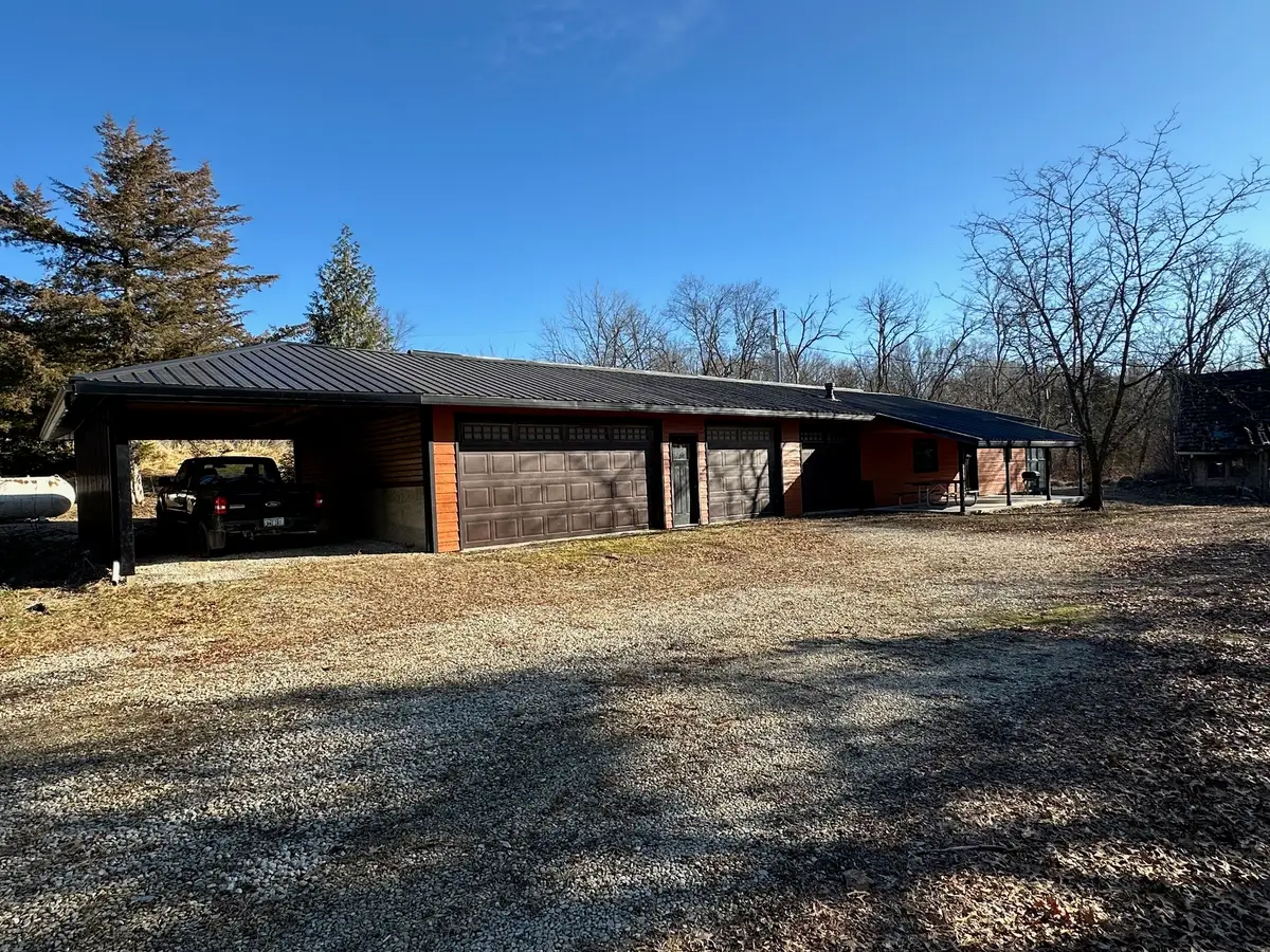 2236 Carver Road, Winterset, IA 50273 - Image #1