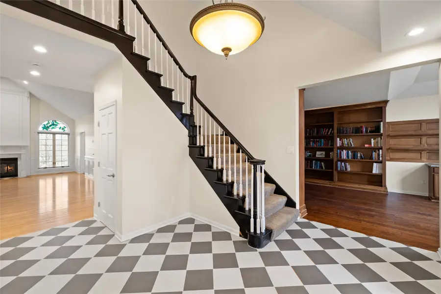 2714 Ashworth Road, West Des Moines, IA 50265 - Image #3