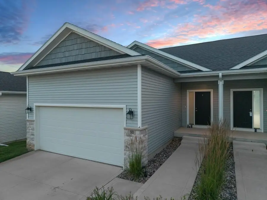90 Keeneland Court, Pleasant Hill, IA 50327 - #2