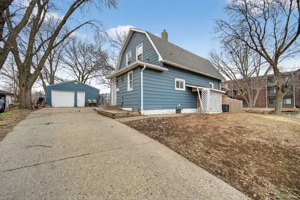 804 Lacona Avenue, Des Moines, IA 50315