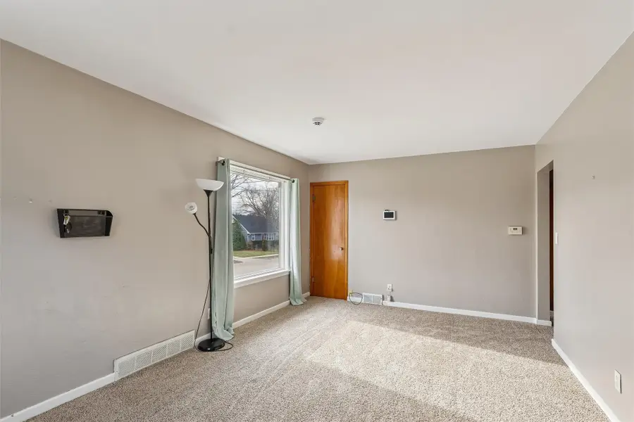 919 Watrous Avenue, Des Moines, IA 50315 - Image #3