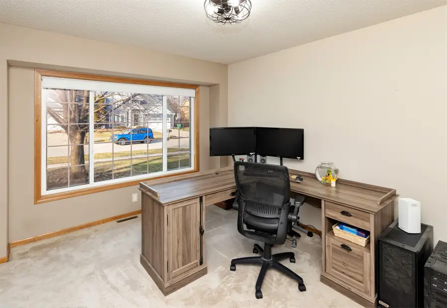 1174 S 51st Street, West Des Moines, IA 50265 - Image #3