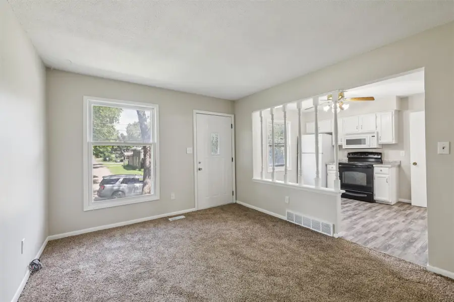 930 Emma Avenue, Des Moines, IA 50315 - Image #3