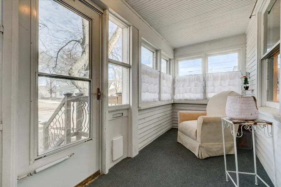 4402 Ovid Avenue, Des Moines, IA 50310 - Image #2