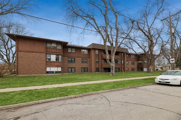 1900 50th Street #22, Des Moines, IA 50310