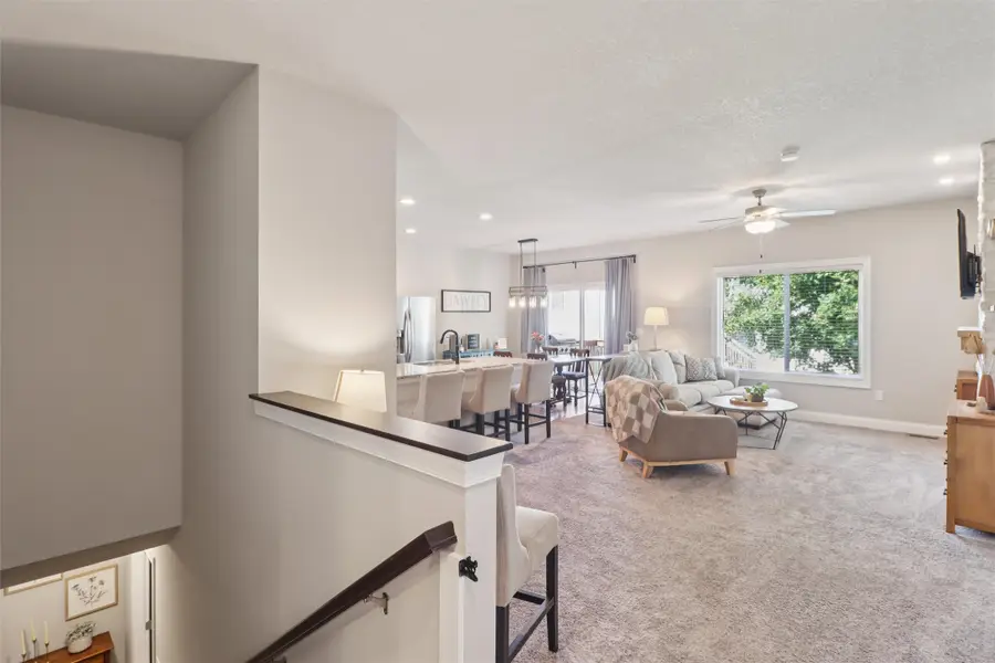 2434 River Meadows Drive, Des Moines, IA 50320 - Image #2