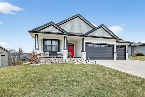 729 Timberview Drive, Adel, IA 50003