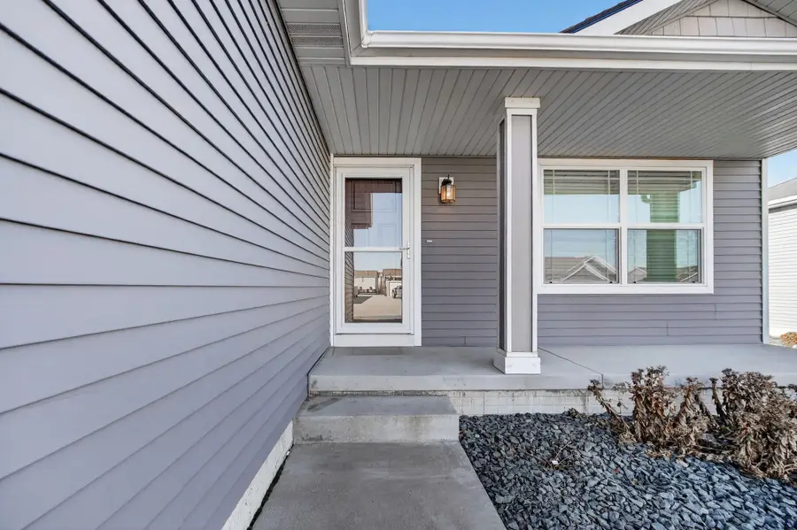 2624 4th Avenue Sw, Altoona, IA 50009 - Image #2