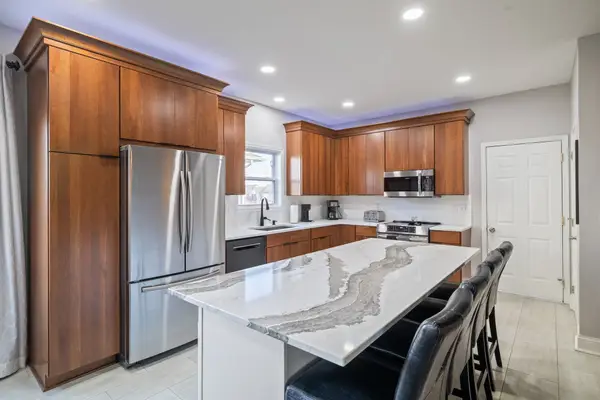 380 NE Cardinal Lane, Waukee, IA 50263