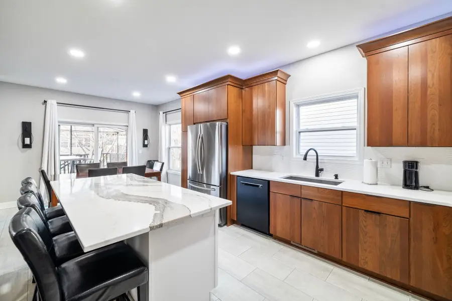 380 NE Cardinal Lane, Waukee, IA 50263 - Image #2