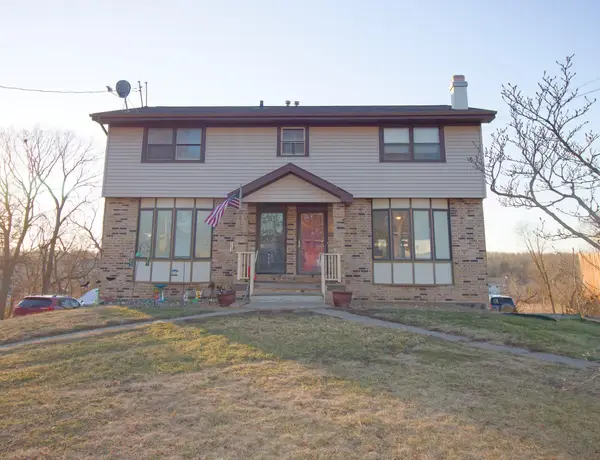 3924 & 3926 E 38th Street, Des Moines, IA 50317