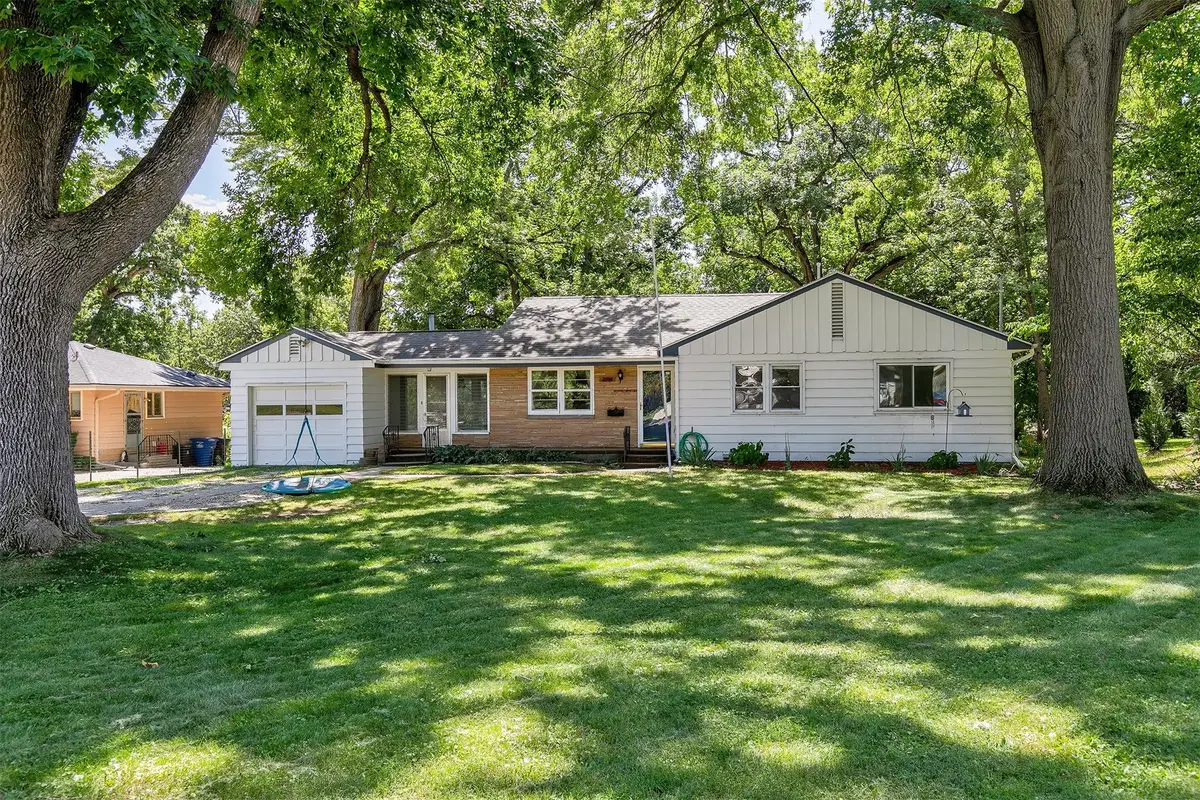 2736 Payne Road, Des Moines, IA 50310 - Image #1