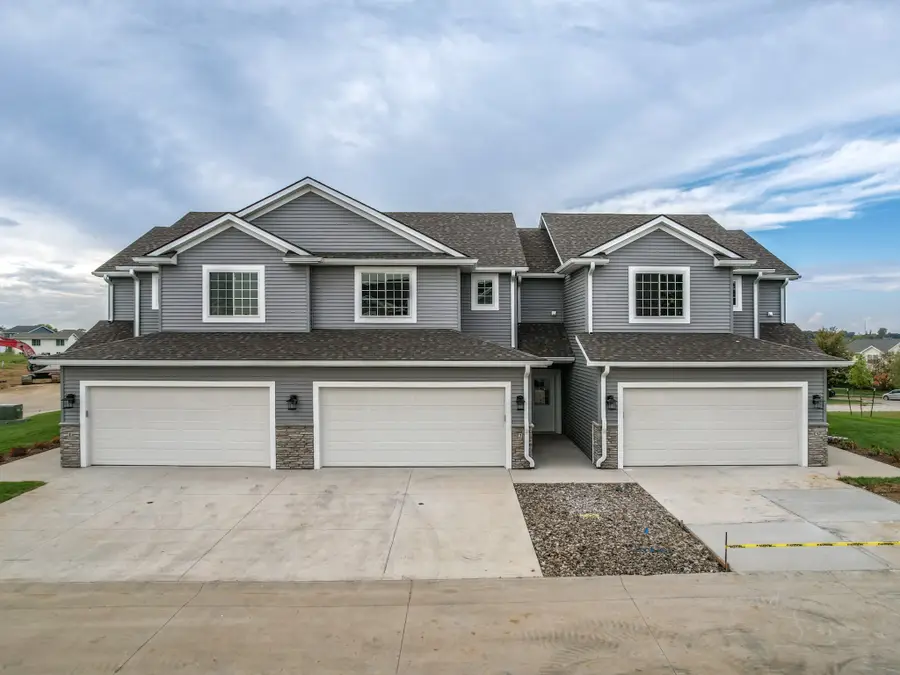 7000 Lake Ridge Avenue #1, Des Moines, IA 50320 - Image #3